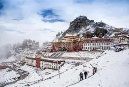 爱游戏-西藏青年队蓄势待发，期待下一轮比赛的简单介绍